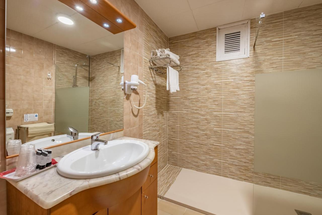 Sausa Hotel 3*