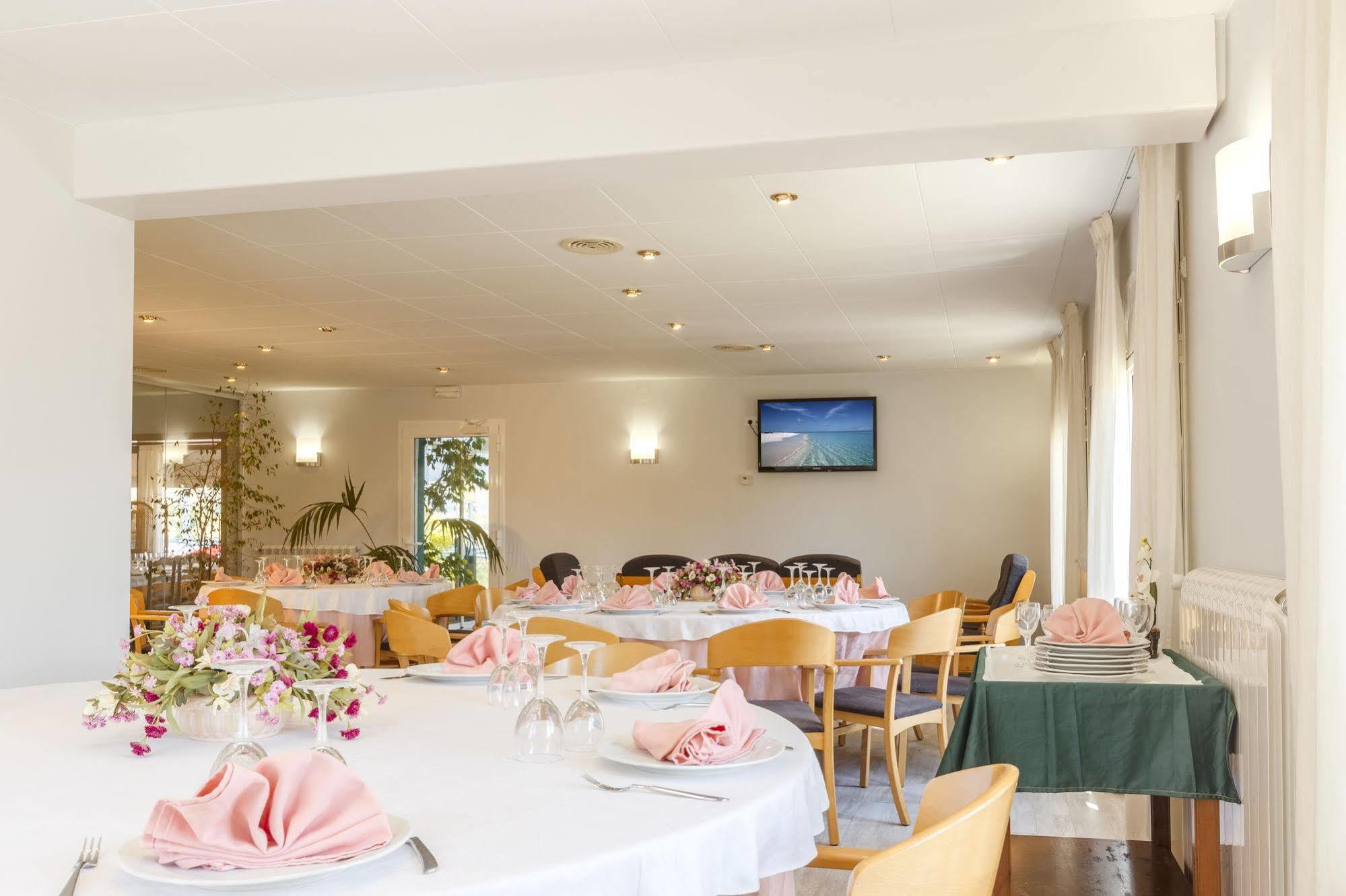Hotel Sausa 3*